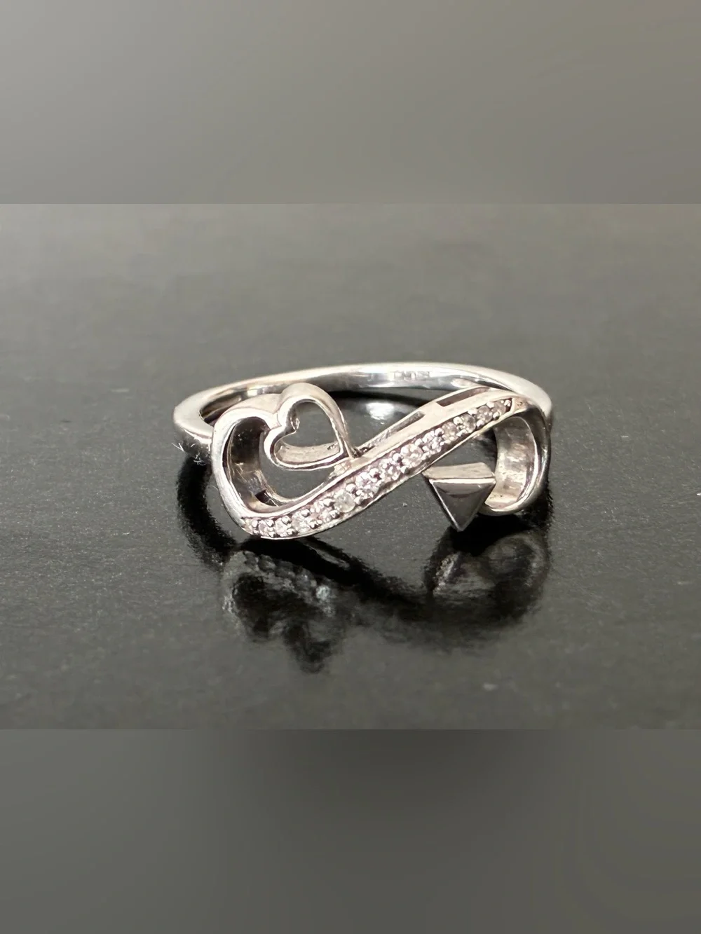 925 Sterling Silver Heart Arrow Ring with Natural Diamond